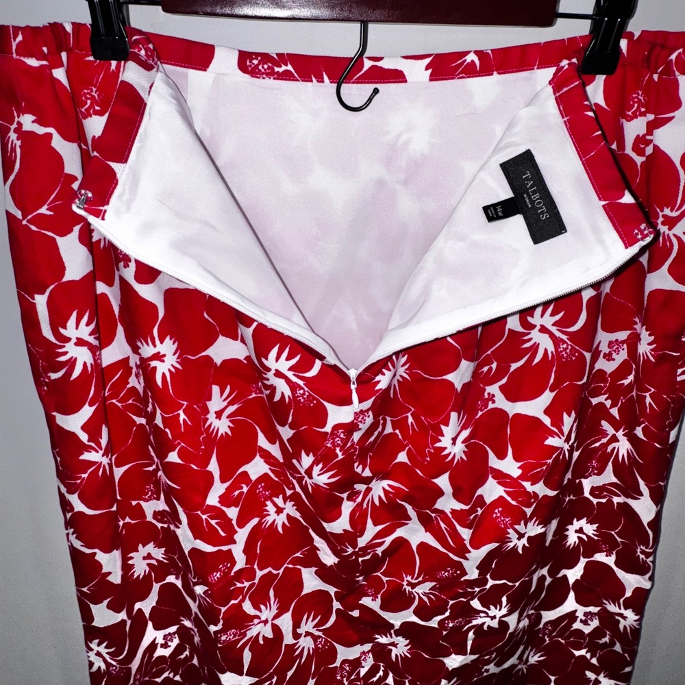 Talbots Women's Size 14W Red White Hibiscus Floral A-Line Skirt Knee Length - Picture 8 of 10